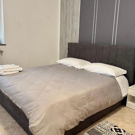 Serravalle Shop&Stay 塞拉瓦莱·斯克里维亚 外观 照片
